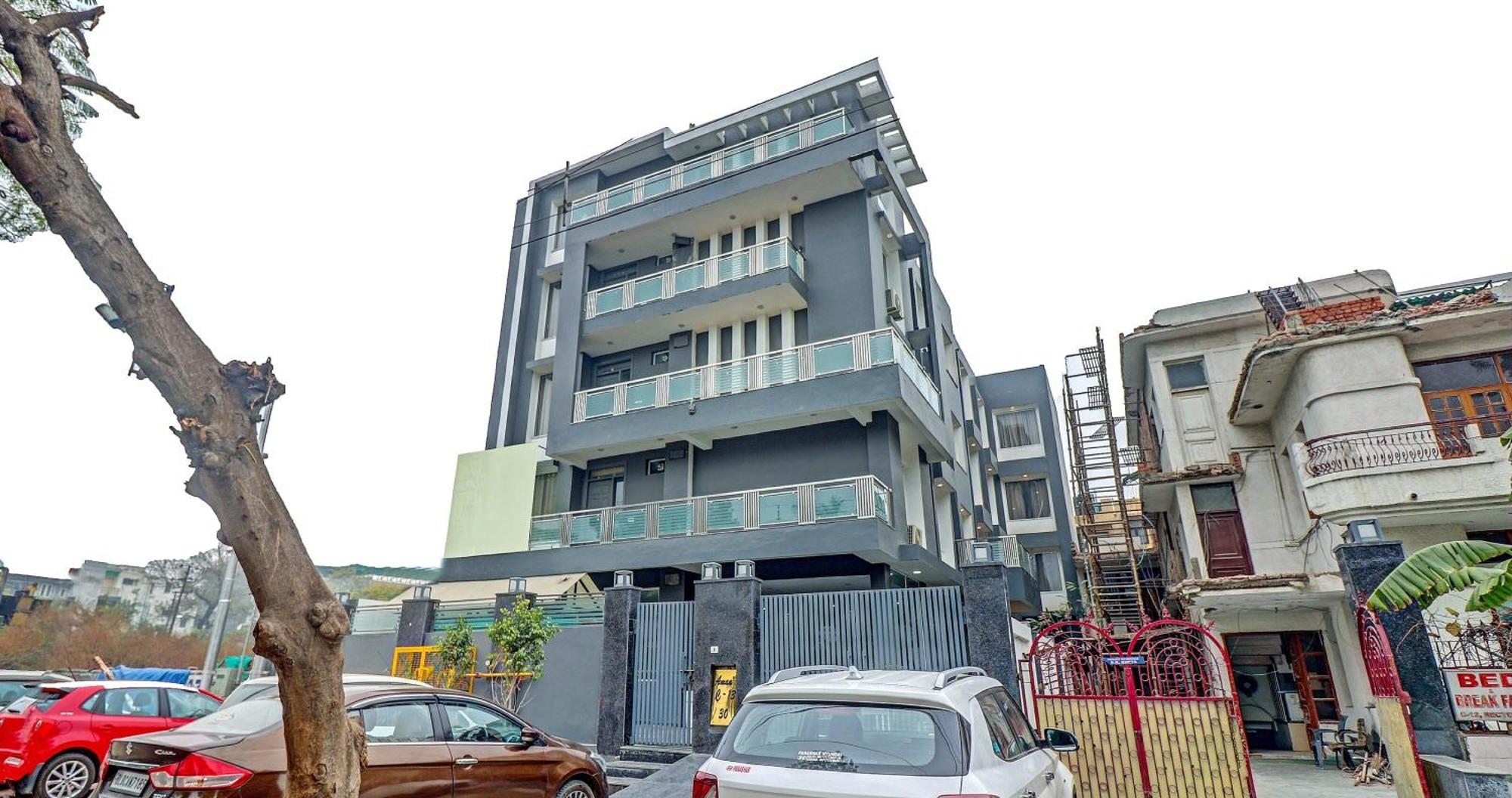 Townhouse Sector 30 Near Botanic Garden Of Indian Republic Hotel Noida Exterior foto
